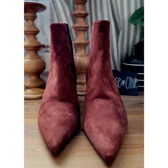 Manolo Blahnik Tiraba Terracotta Red Suede Ankle Boots - Picture 2 of 11